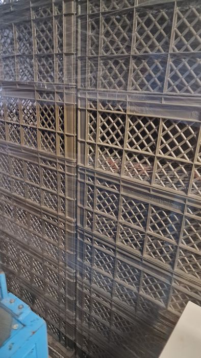 Lote de caixas plásticas