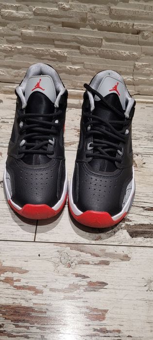 Nike Jordan buty r 39