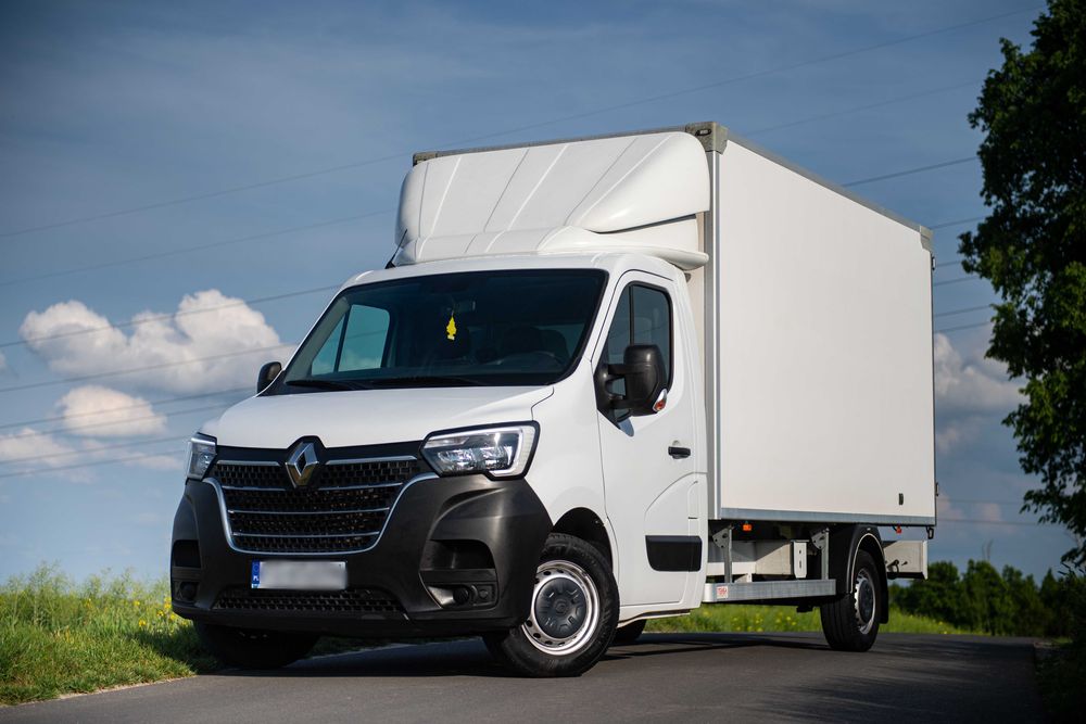 WYPOŻYCZalnia Busów Wynajem Busa KONTENER Przeprowadzka Przewóz Mebli