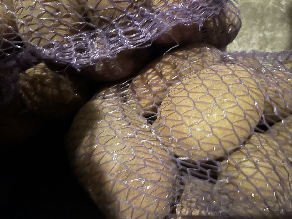 Картопля ,бульба.