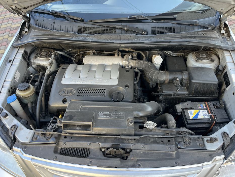 Kia Carens II 2003 року