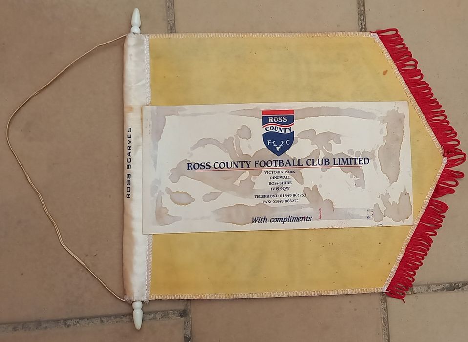 Galhardete do clube Escocês Ross County