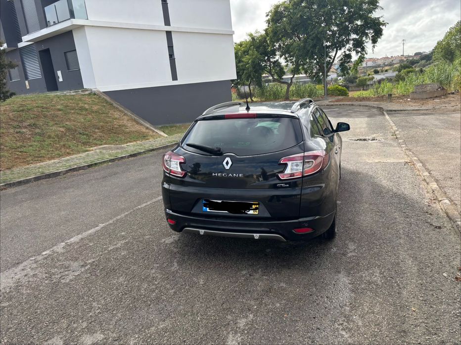 Renault Mégane GT Line Tourer 1.5 dCi 110 CV – Nacional | 2011 — photo 3