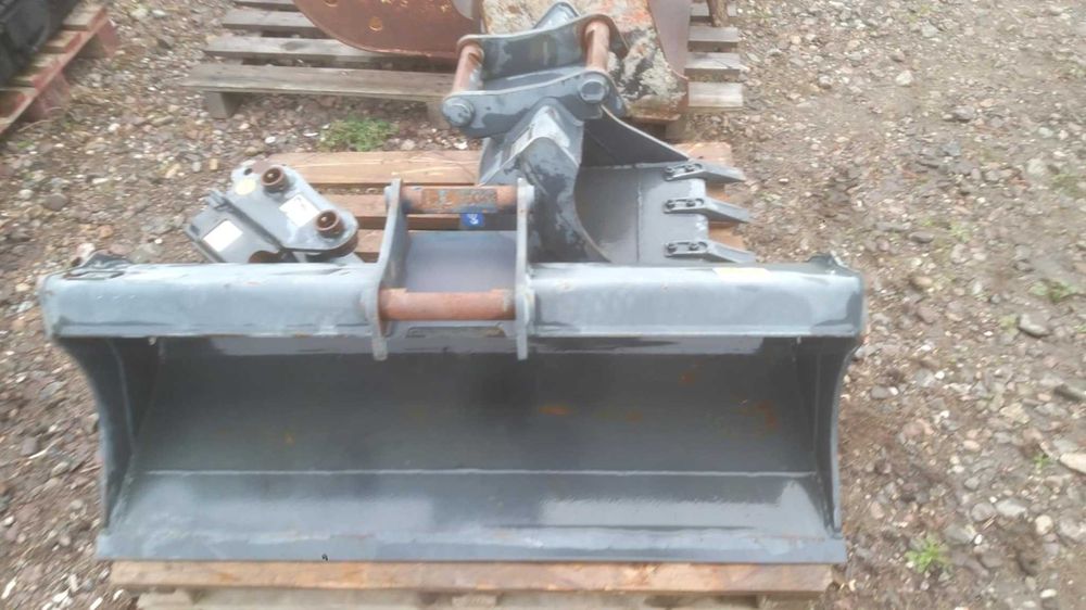 Łyżka skarpowa cangini L 1200 mocowanie CR30