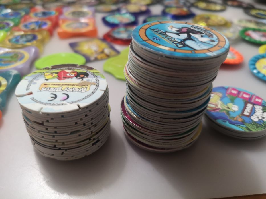 Tazos diversos temas