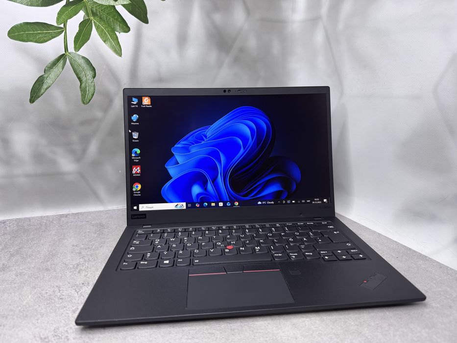 Lenovo ThinkPad X1 Carbon Gen 8/i7-10610U/16/NVMe 256M2/IPS