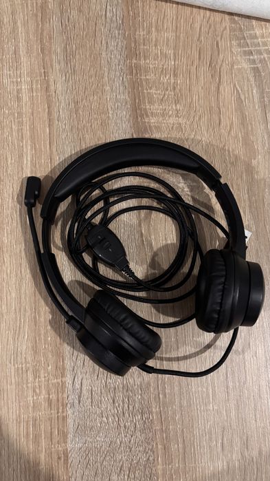 Headset Trust Rydo USB – Fone com Microfone para Trabalho