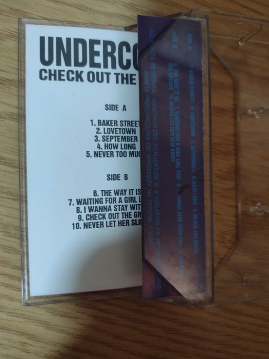 Kaseta Undercover Check Out the Groove