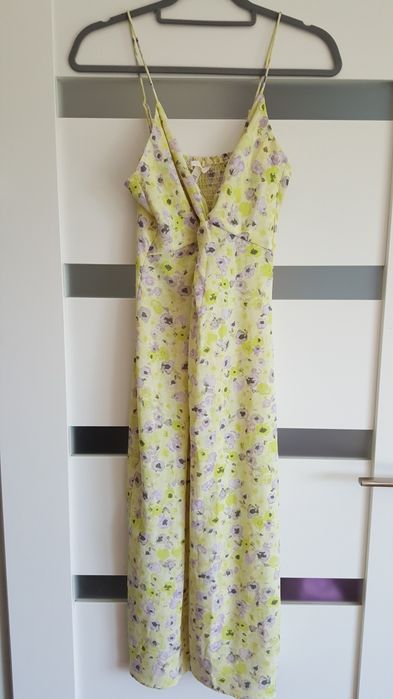 Sukienka na ramiączka kwiatowy wzór H&M r.34 xs