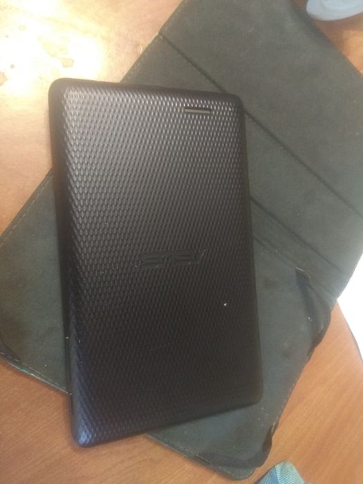 Планшет Asus ME172V