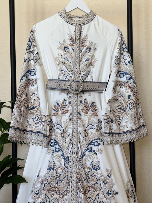 Дивовижна святкова сукня в орнамент до 3XL