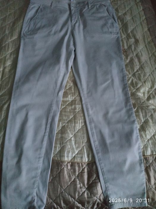 Spodnie damskie beżowe, r 40, używane