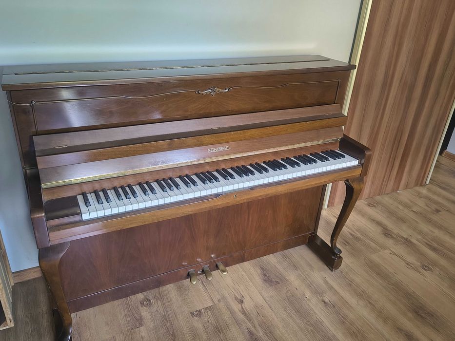 Pianino Schimmel