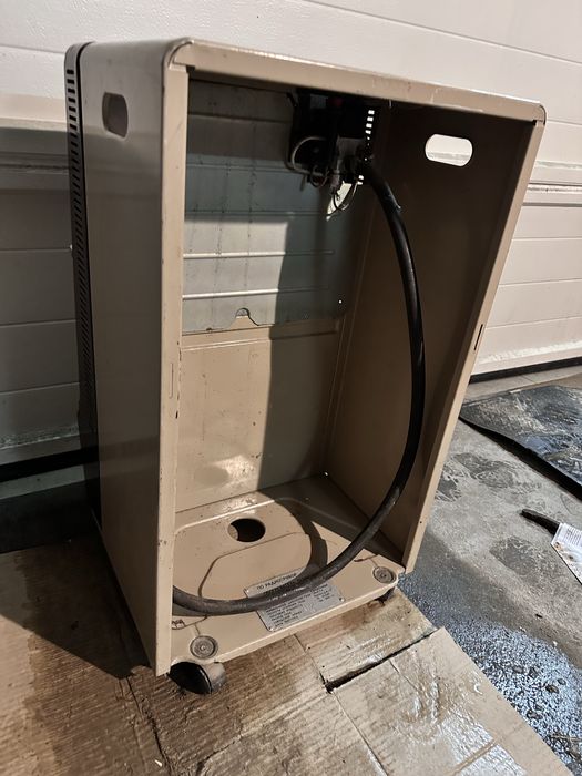 Газовий обігрівач від балона