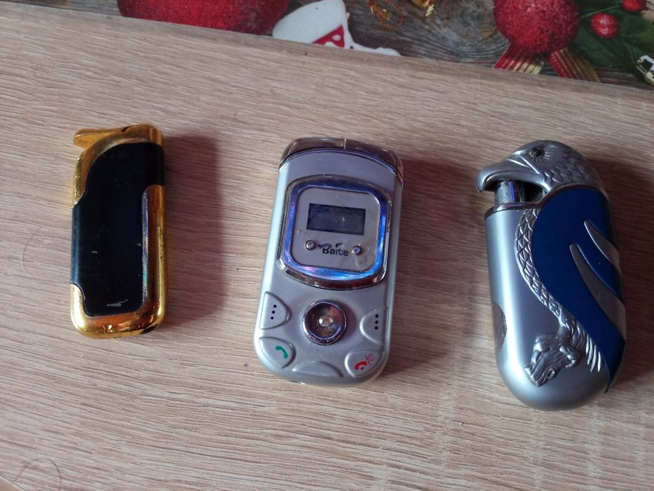 Продам зажигалки