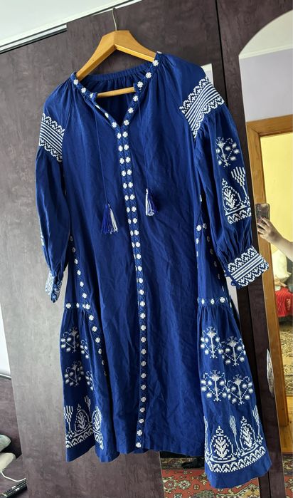 Сукня в українствому стилі