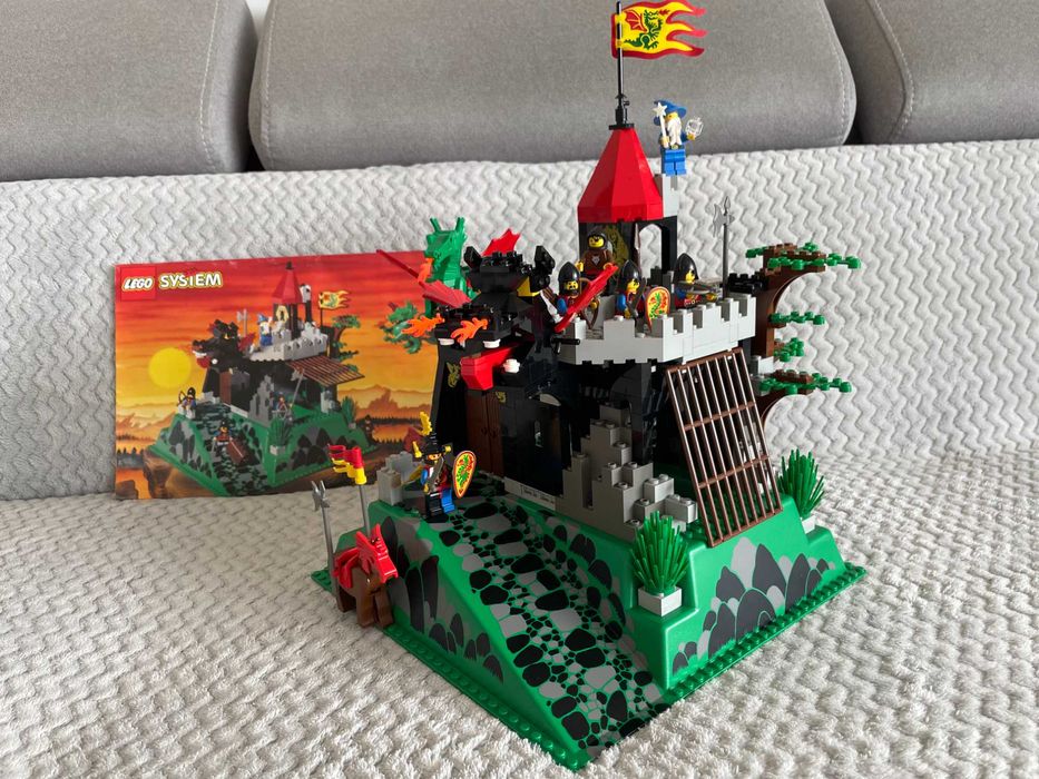 Lego 6082 Fire Breathing Fortress = kompletny 100% + dostawa za DARMO