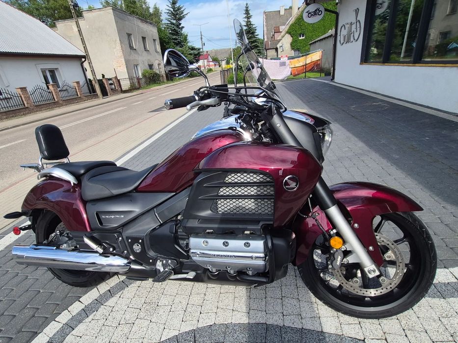 Honda Valkyrie Honda Valkyrie 1800, 2014 rok, 20 tys.mil.tel. 504220802