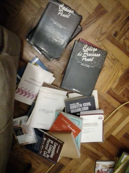 Livros de Direito Antigos muito raros e outros Desde 4E.