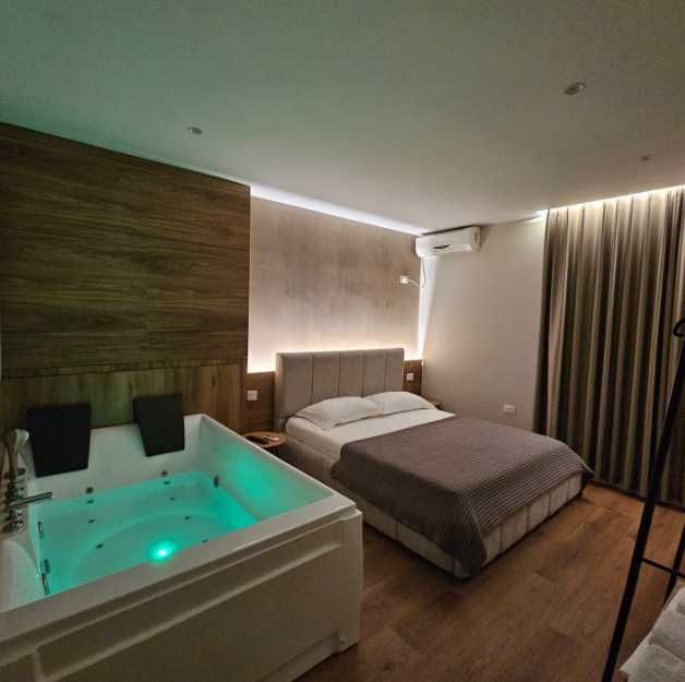 Nowy Apartament z Jacuzzi na wyłączność - parking w cenie! CENTRUM