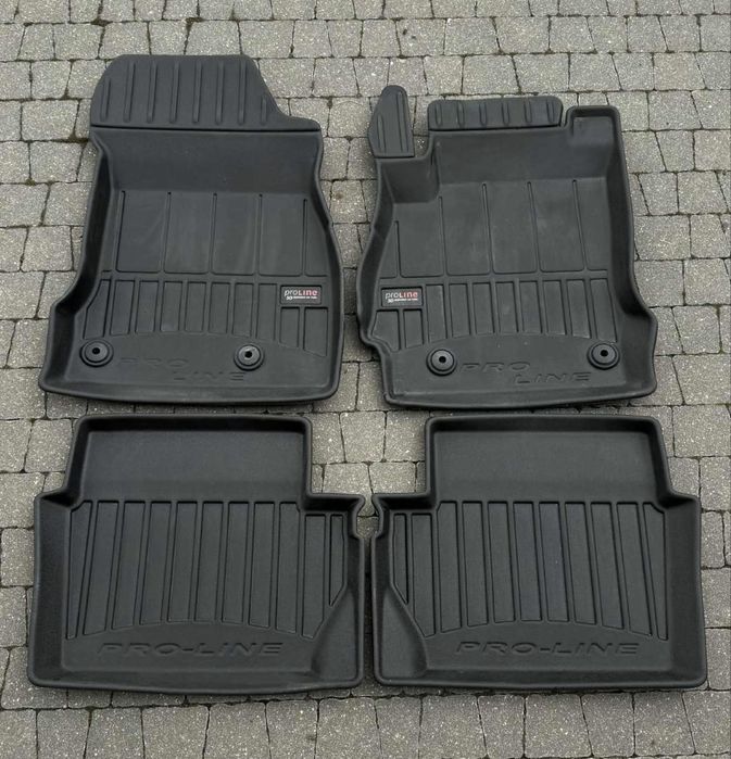 Zestaw dywaniki gumowe i mata do Mazda 2 II  2007/14