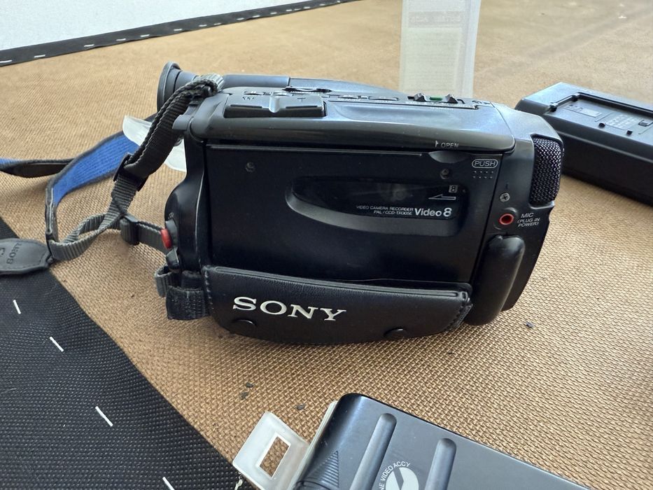 Sony video 8 handycam VINTAGE
