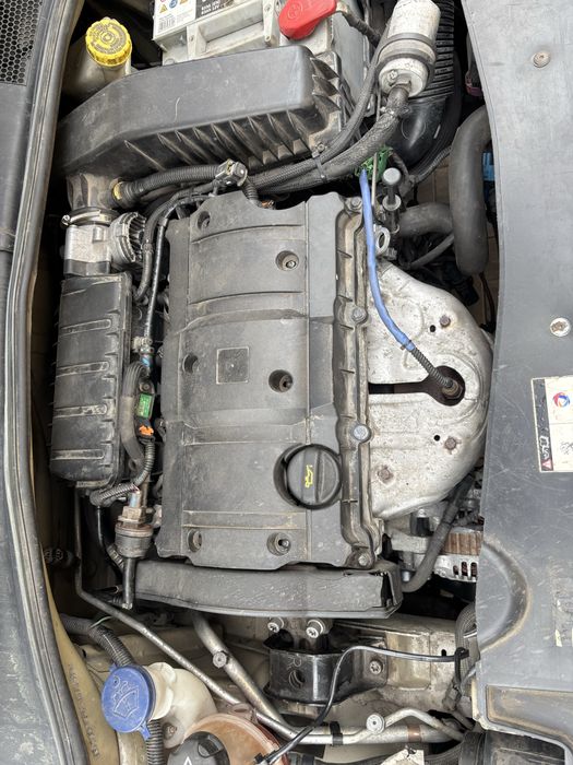 Części od silnika Peugeot 301 1.6 vti NFP