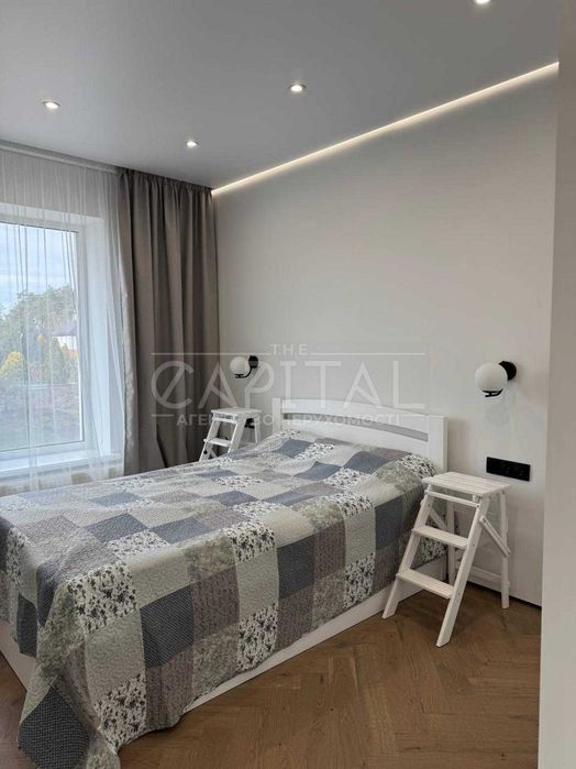 Продаж квартири, пров. Урожайний, Буча