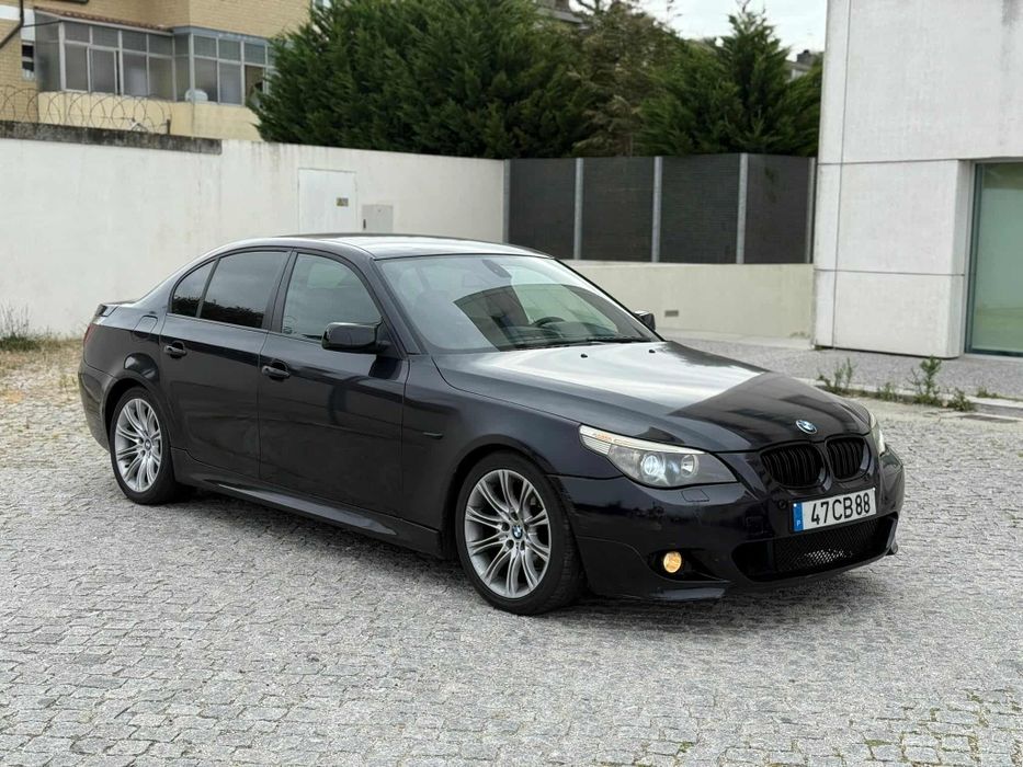 B M W e60 520d .