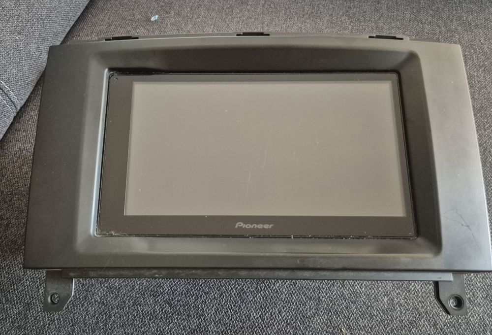Radio samochodowe Pioneer SPH-DA360DAB
