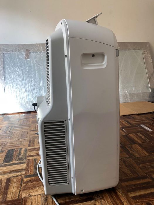 Ar condicionado e aquecedor (dupla funçâo)