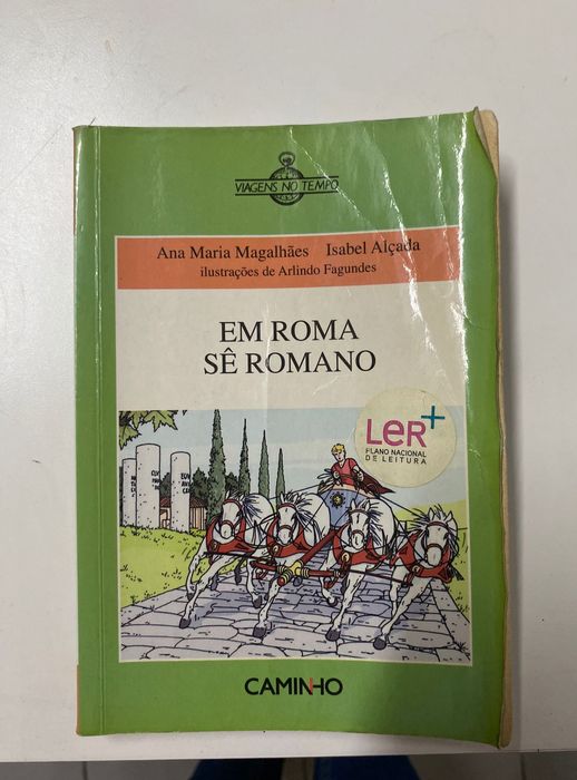Livro Em Roma sê Romano