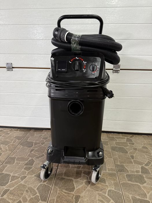 Промышленный пылесос для влажной та и сухой уборки I SS 50L Automatic