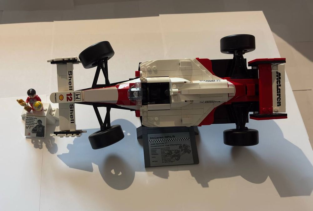 LEGO Icons McLaren MP4/4 & Ayrton Senna