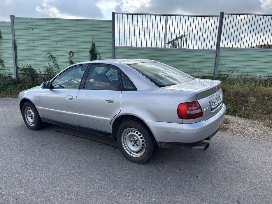 Audi A4 b5 Limousine 1.8