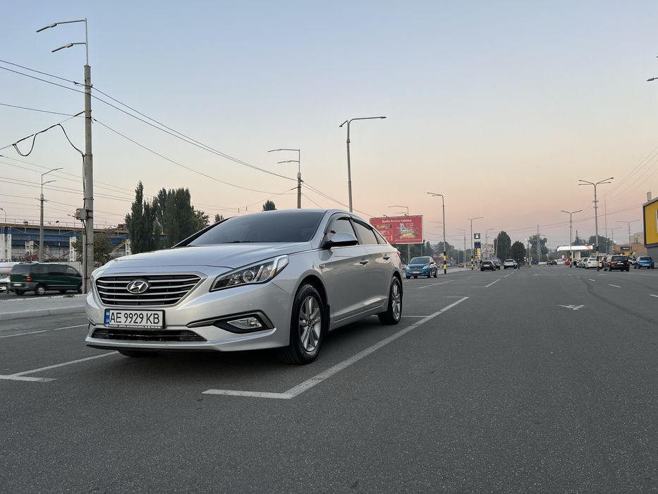Hyundai Sonata LF LPI