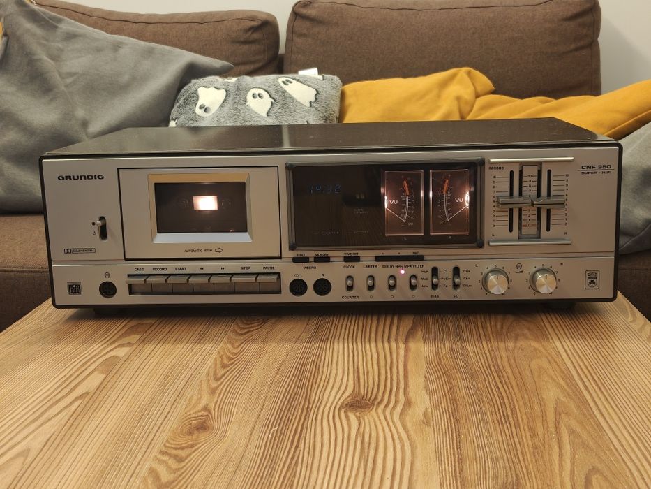 Grundig CNF 350 Magnetofon