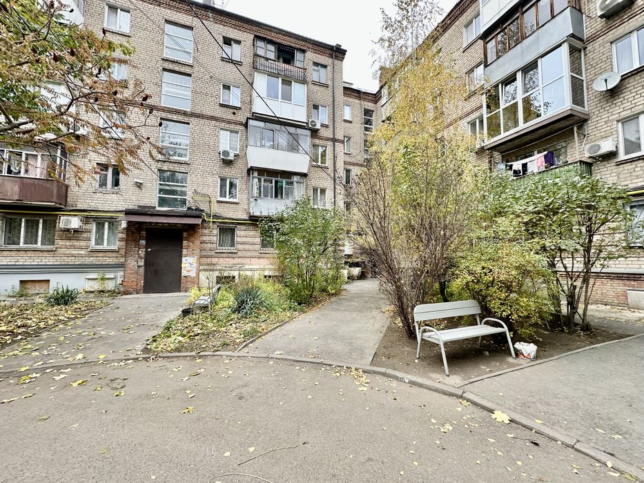 Продам 1к квартиру Олександра Поля Щербакова Славутич без комісії