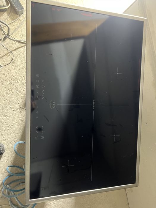 Плита індукційна AEG