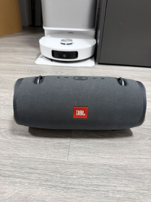 Coluna JBL xtreme 2