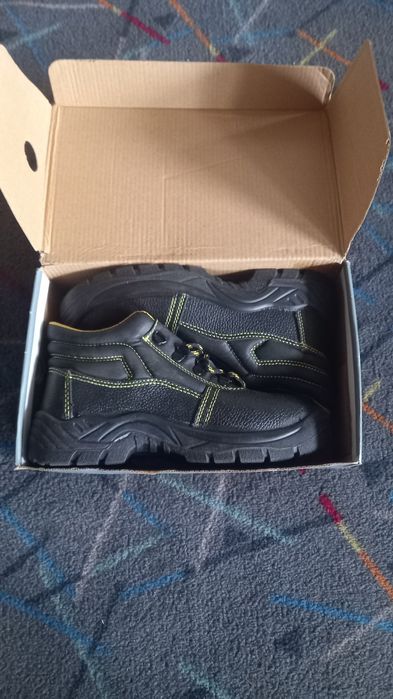 Nowe buty 41 pracownicze robocze yes