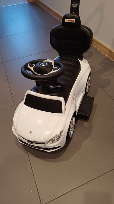 Samochodzik jezdzik pchacz