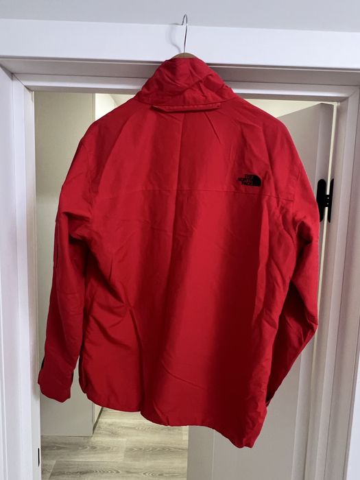 Ветровка  the north face