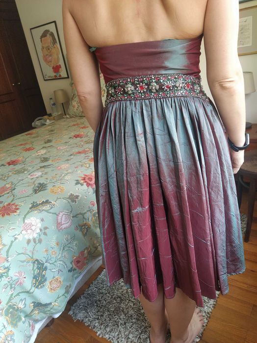 Vestido cerimónic seda selvagem 38 com encharpe