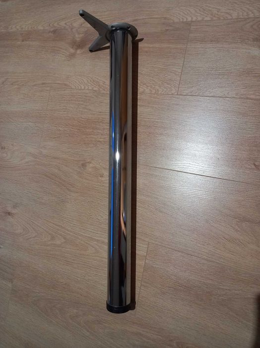 Noga np. do stołu 70 cm chrom