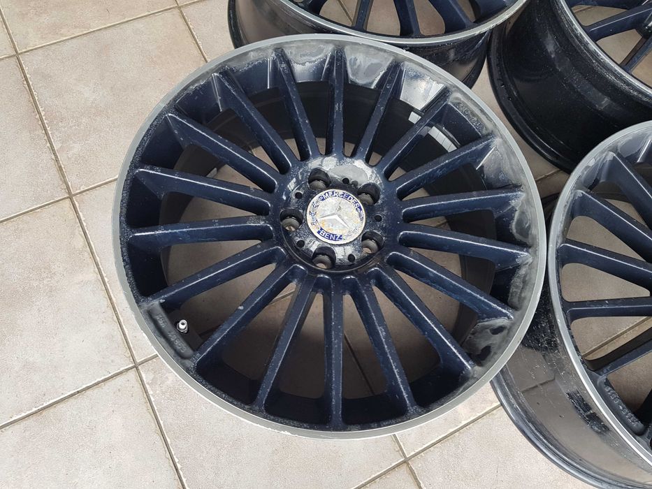 Felgi aluminiowe KESKIN KT15 8,5x19 et45 5x112 Do renowacji  Mercedes C E A klasa wzór AMG