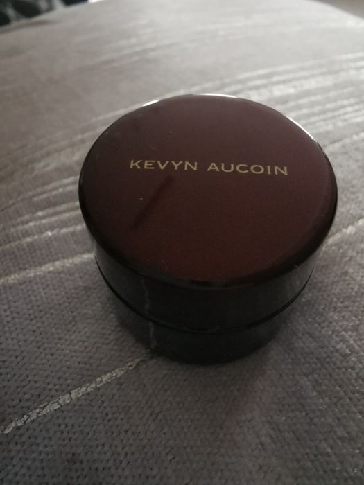 Kevyn Aucoin, Sensual Skin Enhancer (Wielofunkcyjny krem koloryzujący