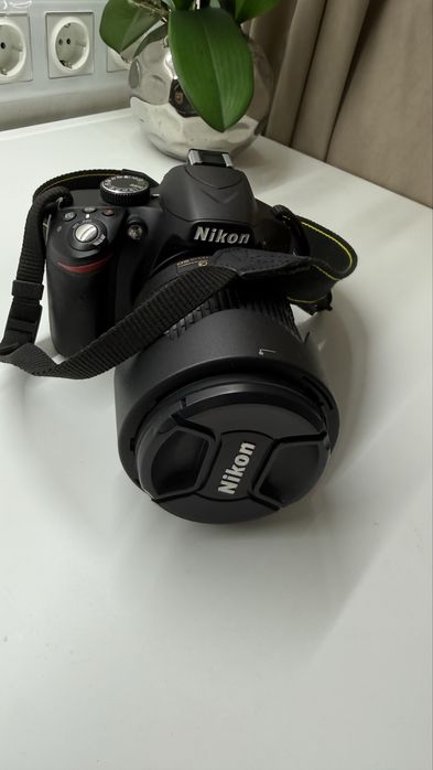 Продам фотоаппарат Nicon D3200