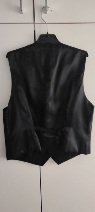 Garniturowa kamizelka z wełny