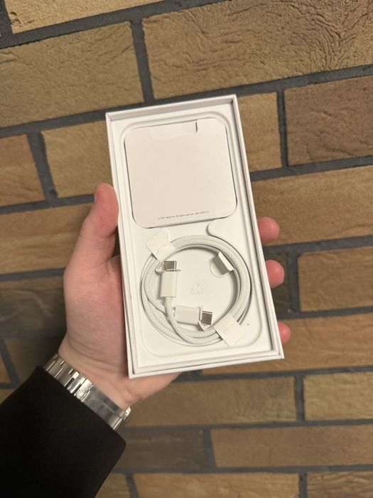 Apple iPhone 15 128Gb. ( Green )